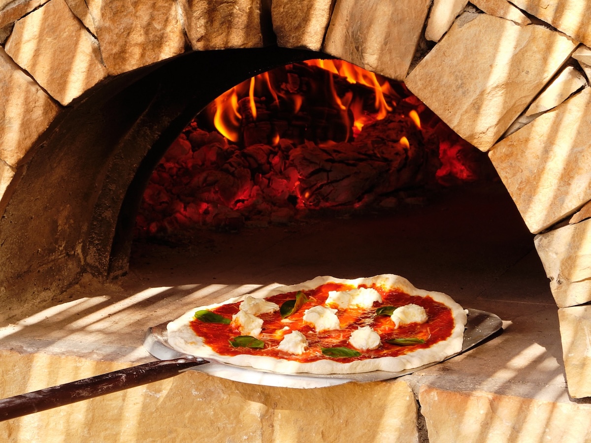 lucas-pizzeria-2